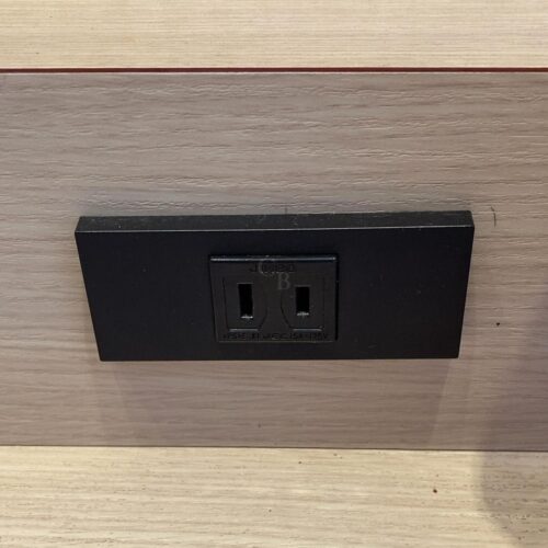 珈琲館-コンセント