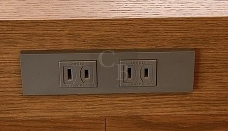 猿田彦珈琲-コンセント